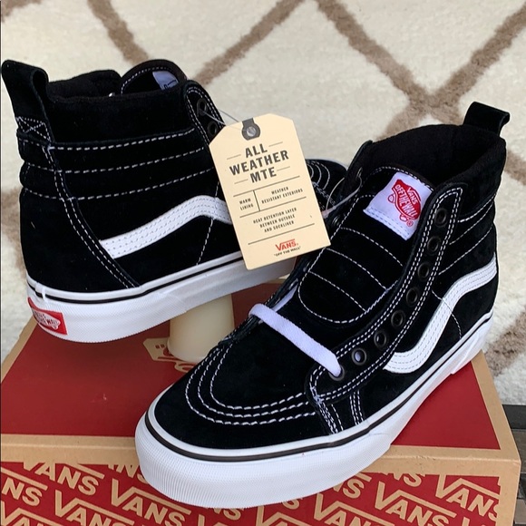 Vans Other - ••VANS SK8-HI MTE BLACK/TRUE WHITE MEN’s